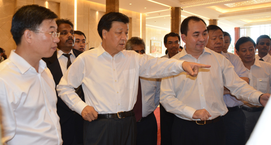 刘云山视察援斯里兰卡纪念班达拉奈克国际聚会中心维修项目