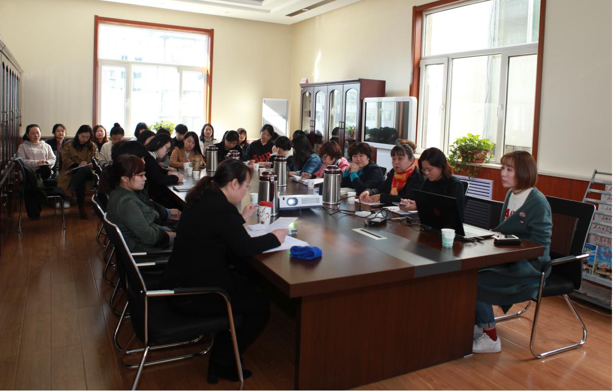 山西建投契械化集团召开2019年女职工事情聚会