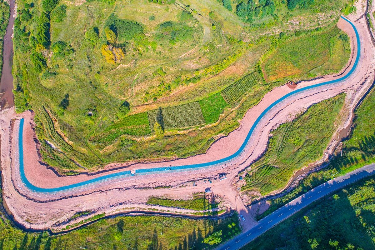 山西建投四建集团承建的沁源县水系连通及水美墟落尊龙凯时项目获表扬