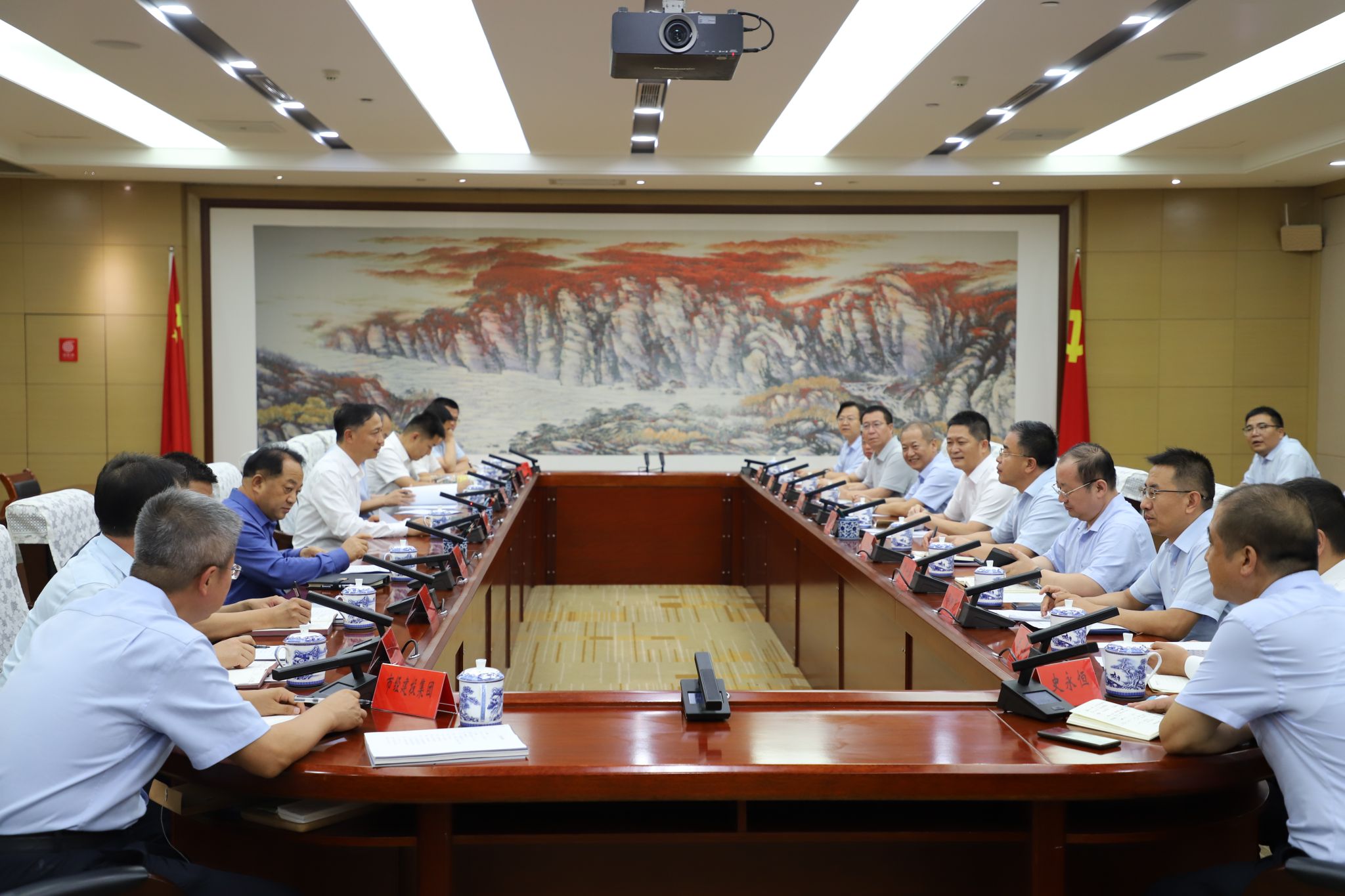 山西建投集团与大同市举行事情谈判