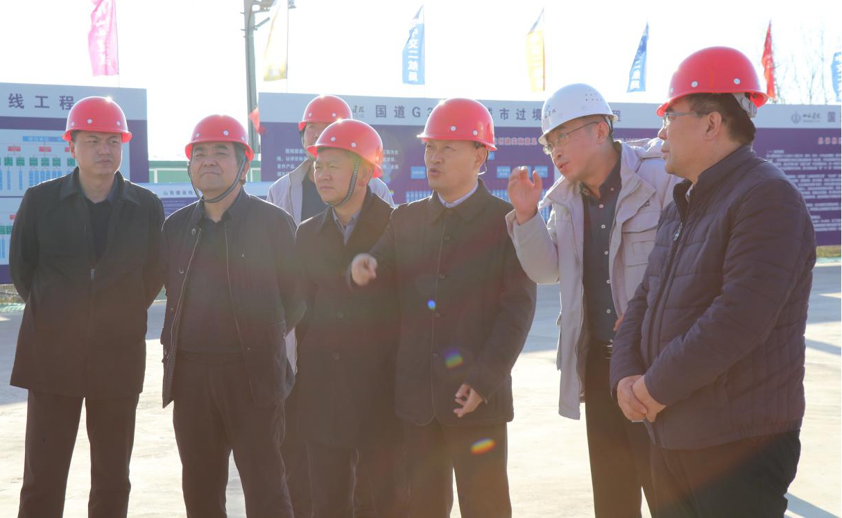 晋都会副市长王宏微一行深入山西建投国道G342晋都会过境段改线工程调研