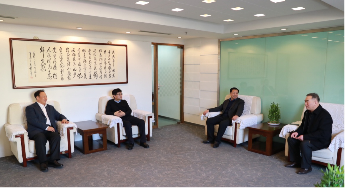 山西建投契械化集团与中施企协深度交流