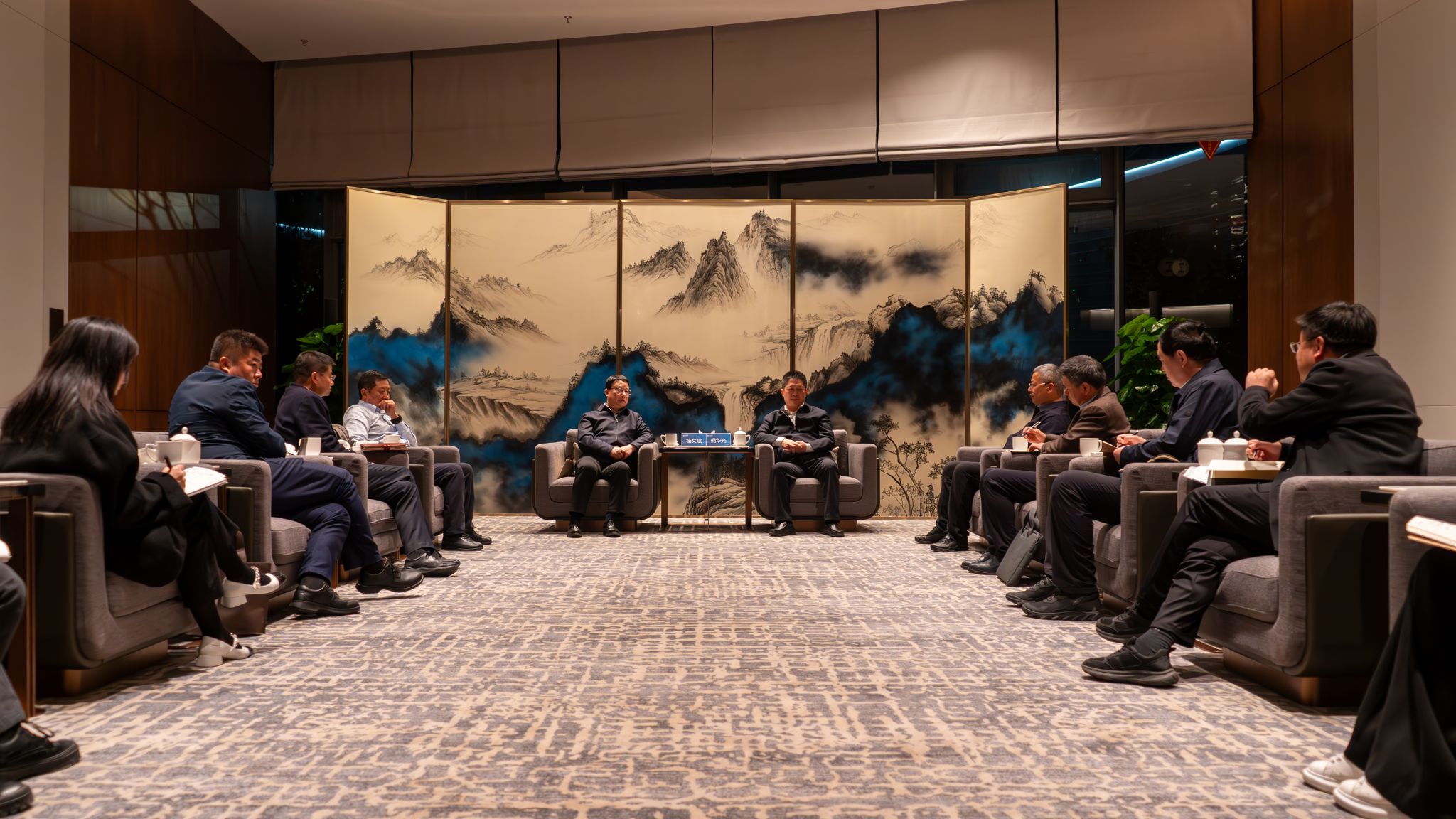 山西建投集团与宝鸡市政府举行事情谈判