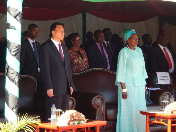 中国援赞比亚利维·姆瓦纳瓦萨医院项目开工涤讪仪式圆满举行