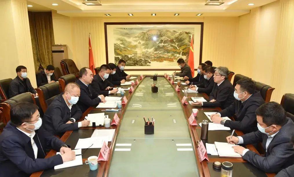 孙波与忻州市委书记朱晓东举行事情谈判